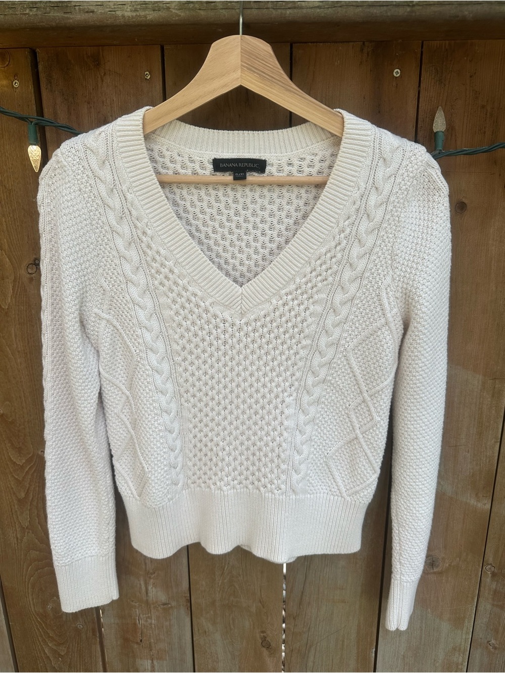 Banana Republic Cream Cable-Knit V-Neck Sweater